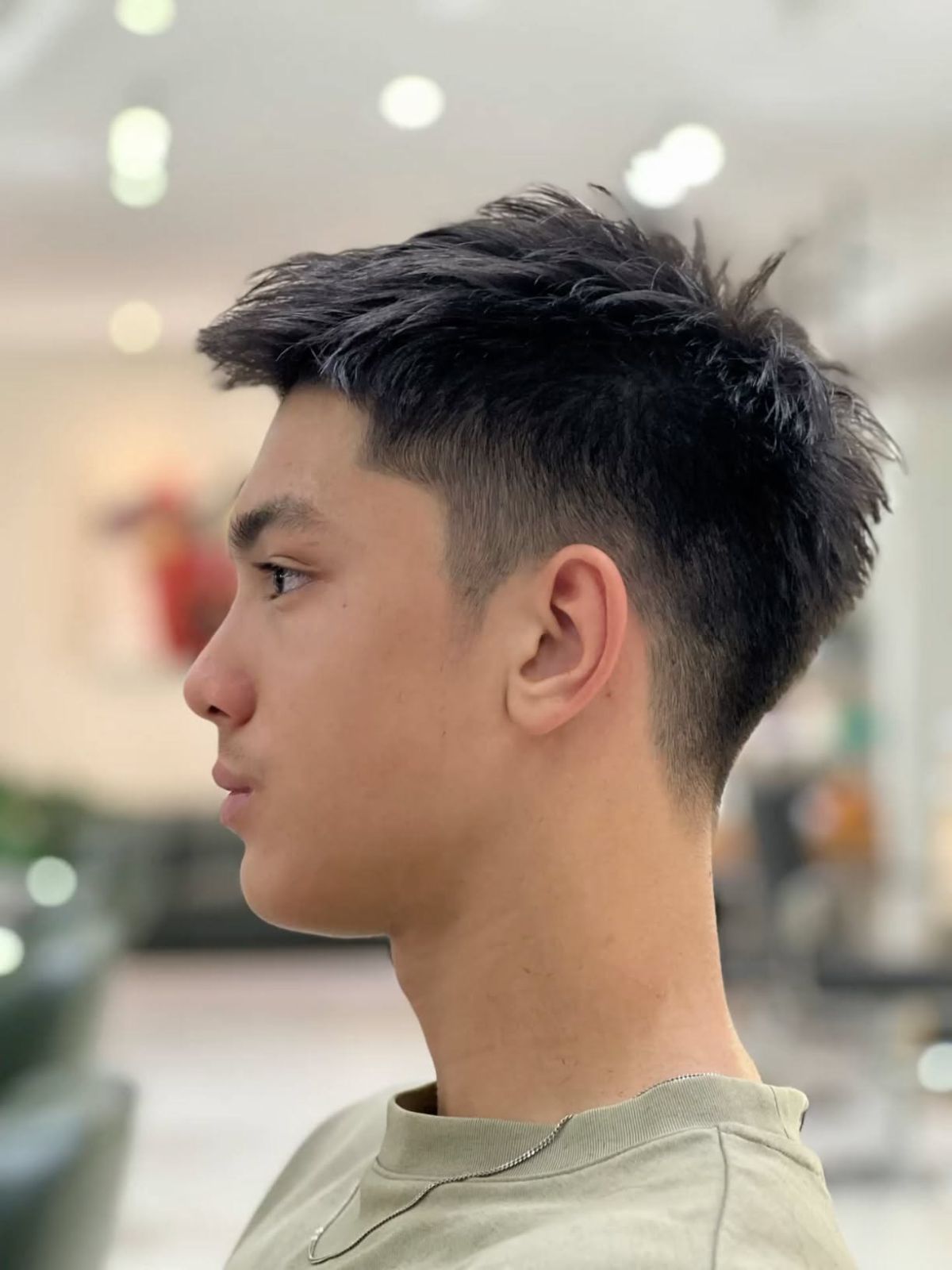 Eagle Haircut: Gaya Rambut yang Menyatu dengan Jiwa Cilacap